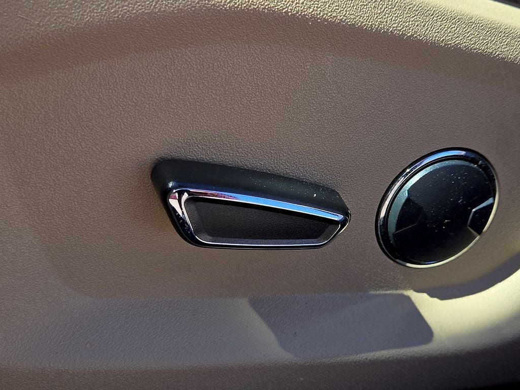 2017 Ford Explorer Base