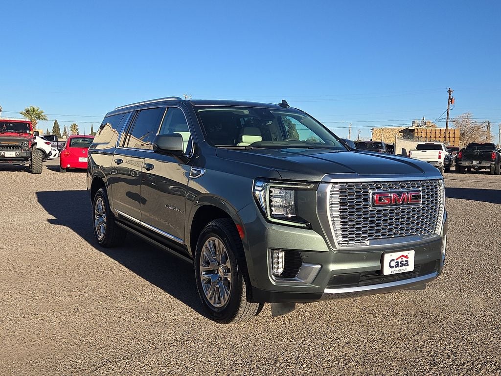 2023 GMC Yukon XL Denali