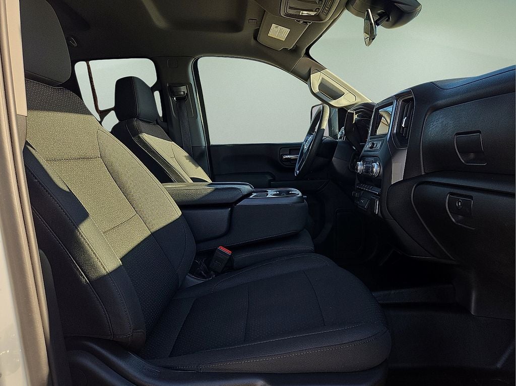 2024 GMC Sierra 2500HD Pro