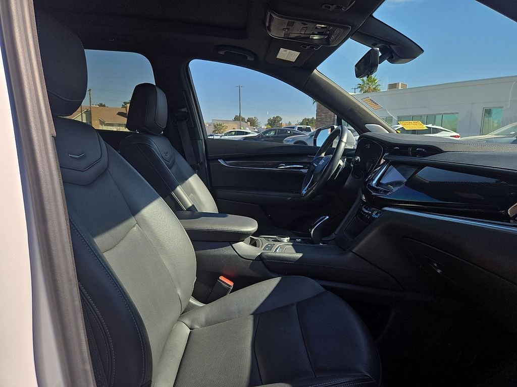 2025 Cadillac XT6 Sport