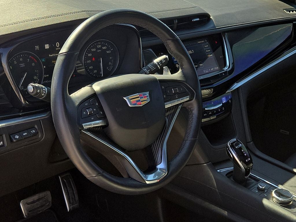 2025 Cadillac XT6 Sport