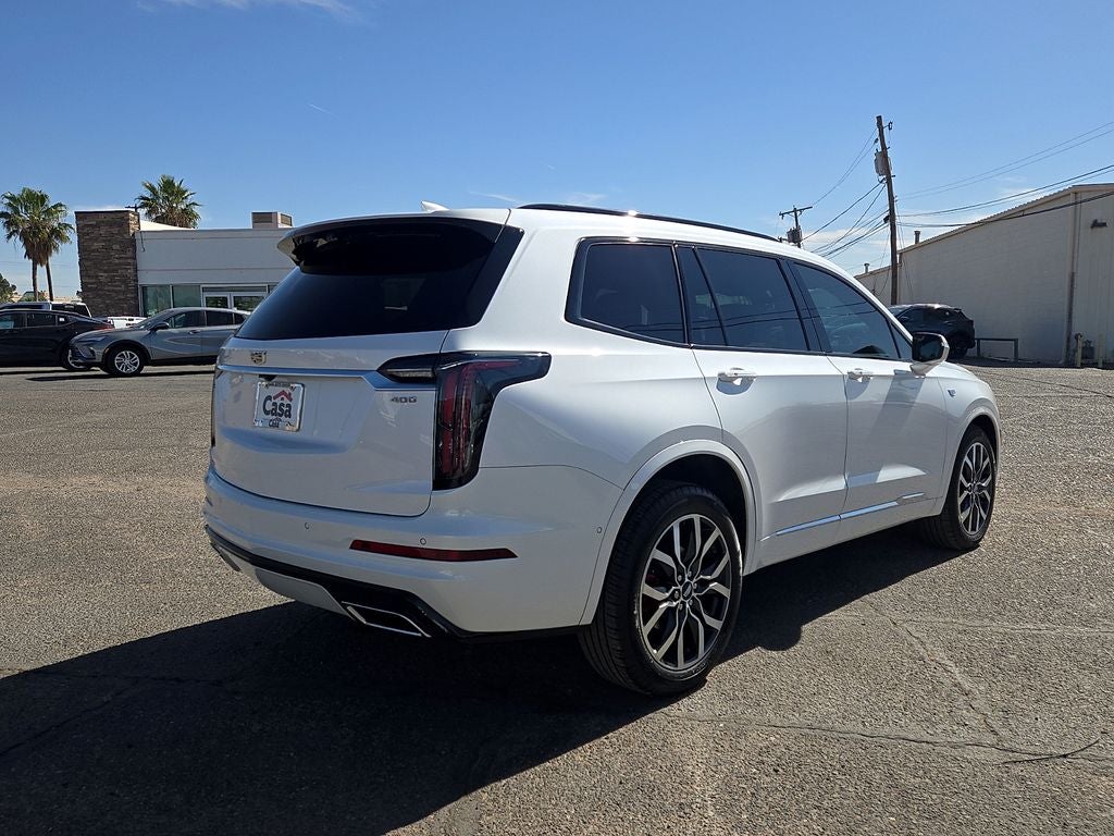 2025 Cadillac XT6 Sport