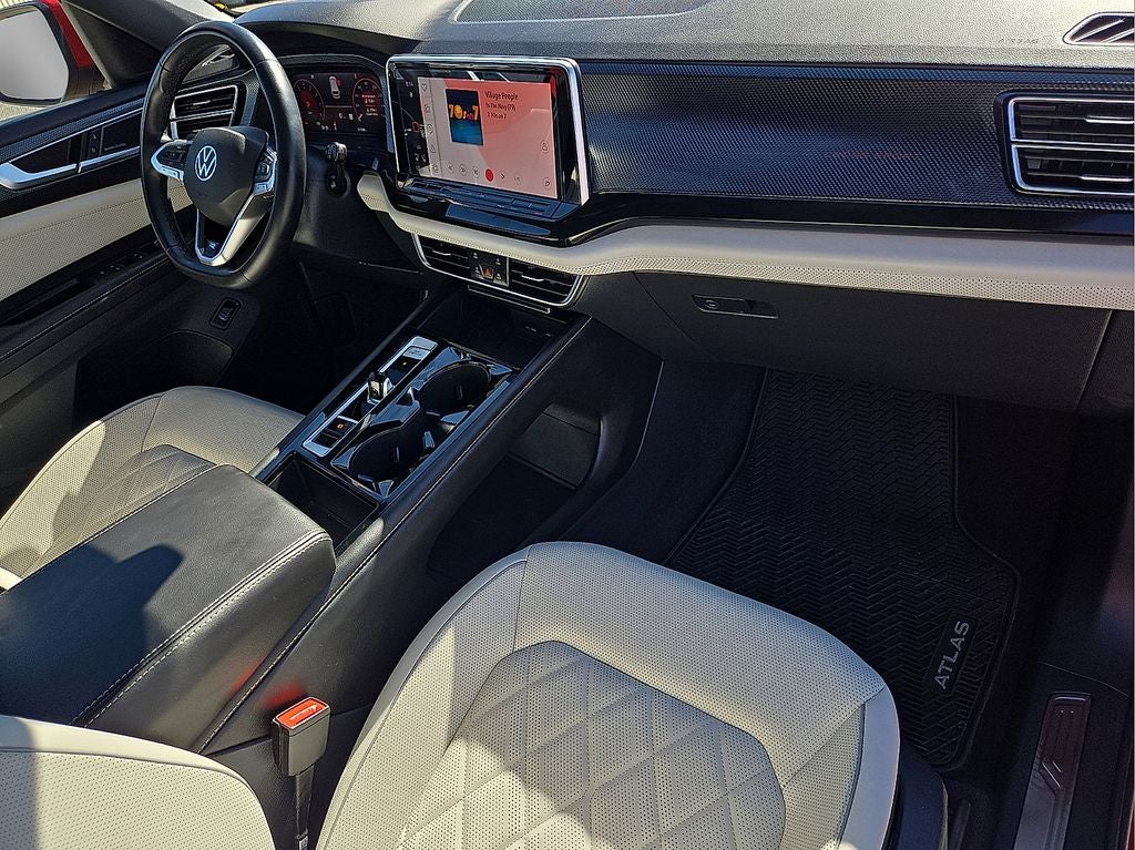2025 Volkswagen Atlas Cross Sport 2.0T SEL Premium R-Line