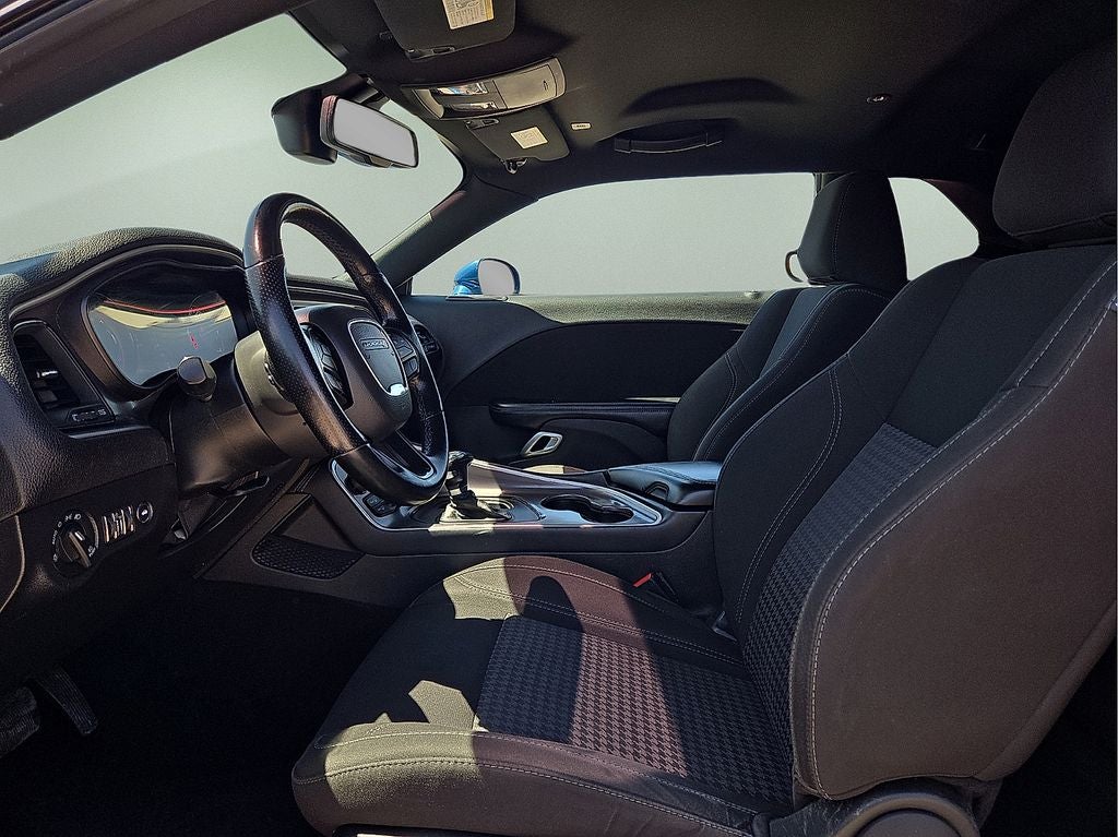 2022 Dodge Challenger SXT