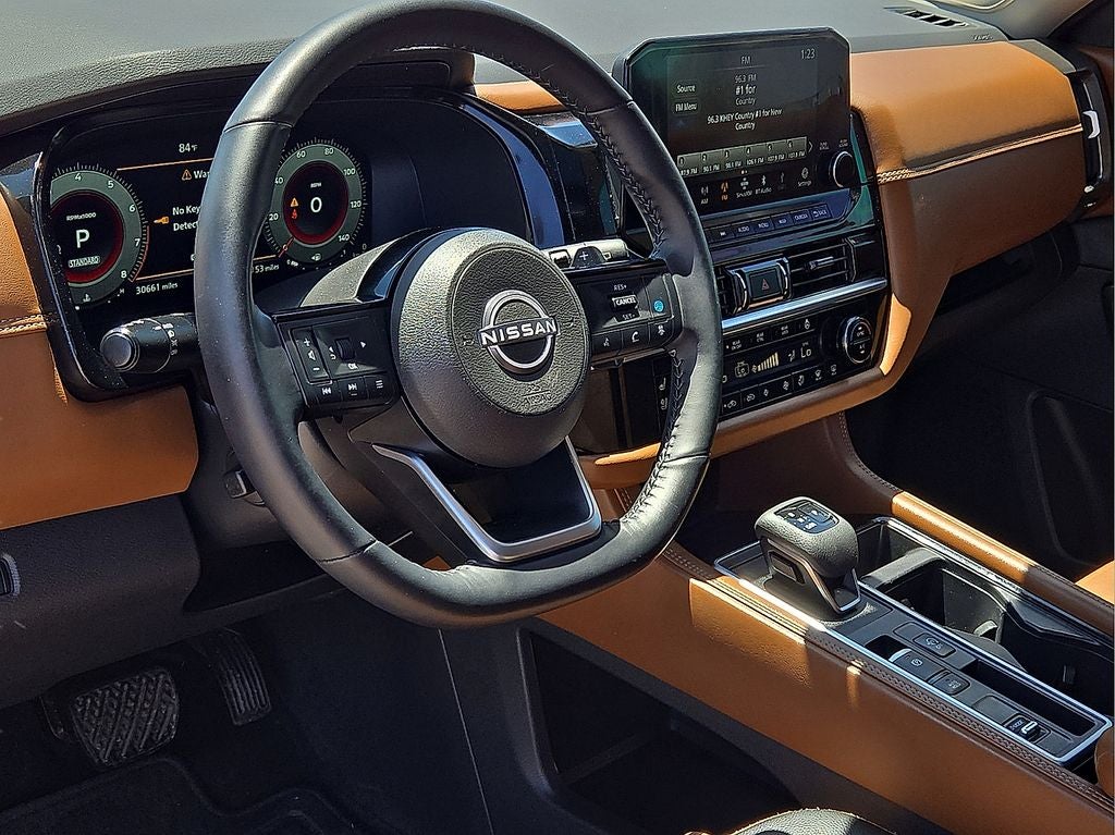 2024 Nissan Pathfinder Platinum