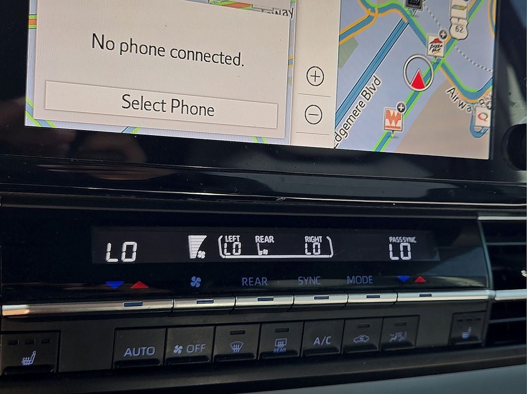 2021 Toyota Sienna XSE 7 Passenger