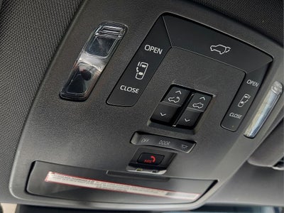 2021 Toyota Sienna XSE 7 Passenger