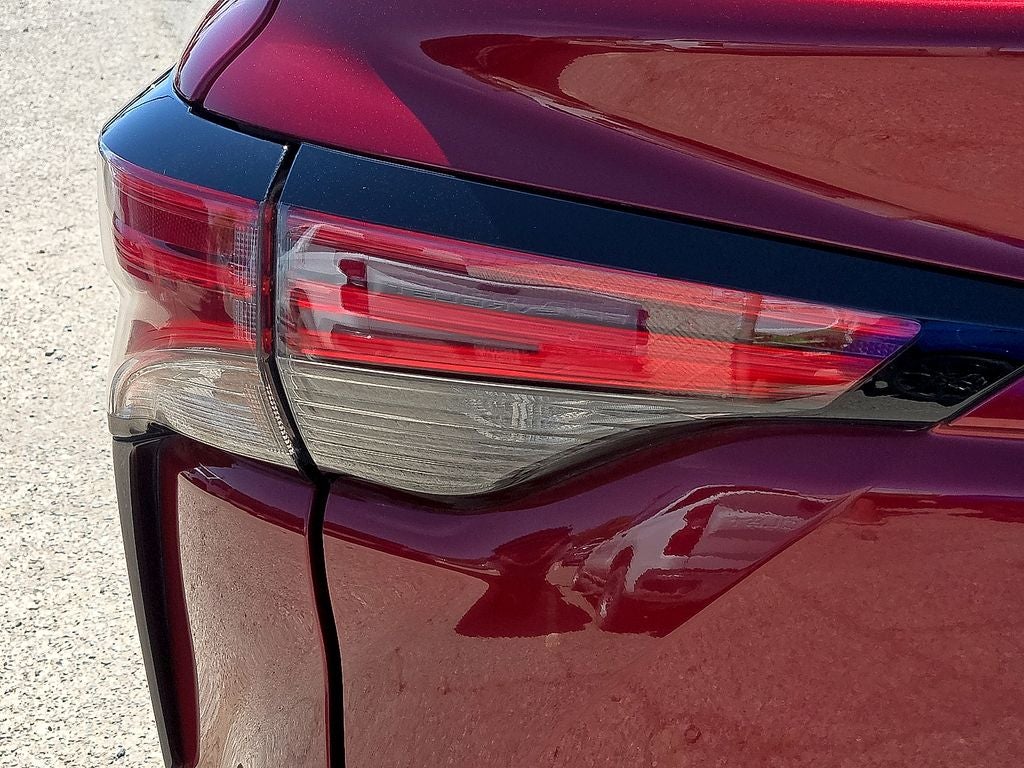 2021 Toyota Sienna XSE 7 Passenger