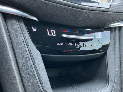 2023 Cadillac XT5 FWD Premium Luxury