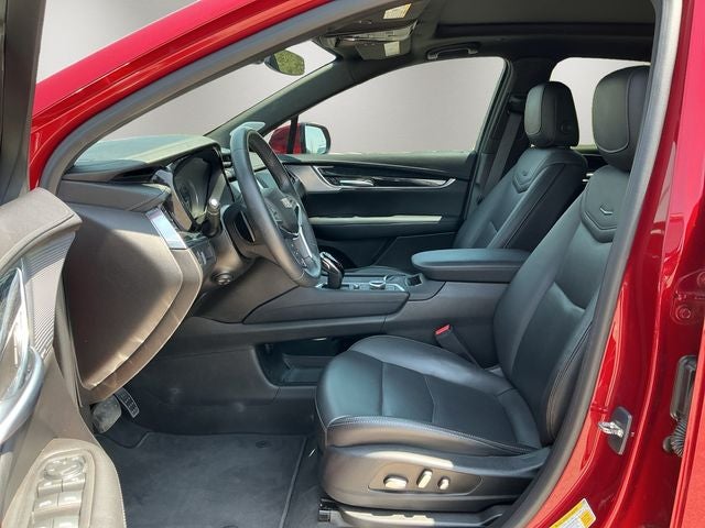 2023 Cadillac XT5 FWD Premium Luxury