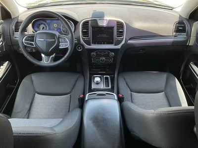 2023 Chrysler 300 Touring