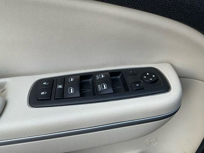 2018 Chrysler 300 Touring L