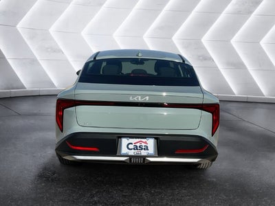 2026 Kia K4 LXS