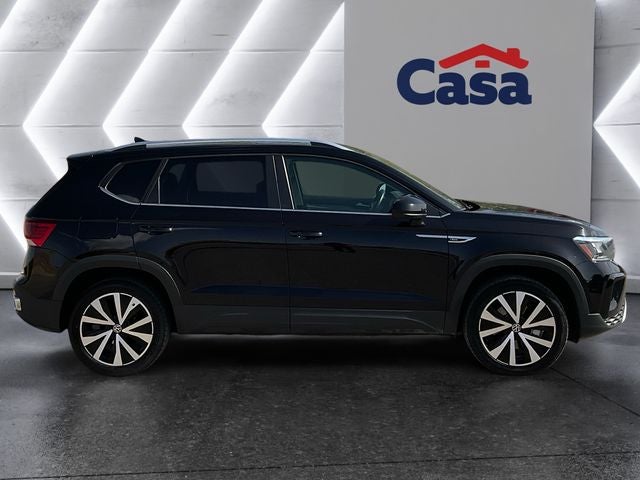 2024 Volkswagen Taos SE