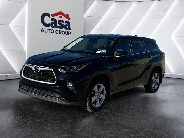 2023 Toyota Highlander LE
