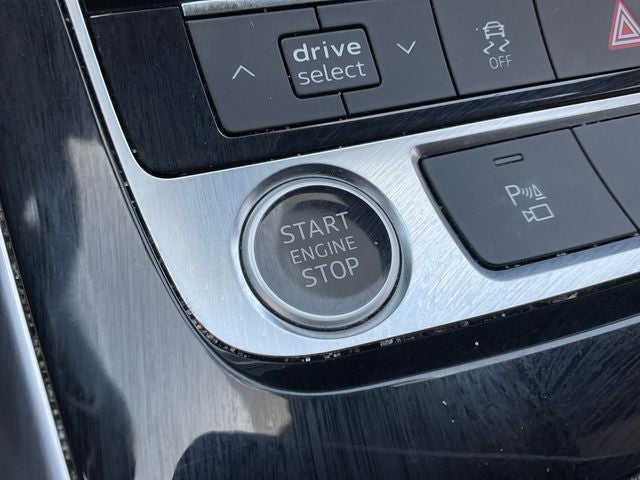 2021 Audi Q7 Premium Plus