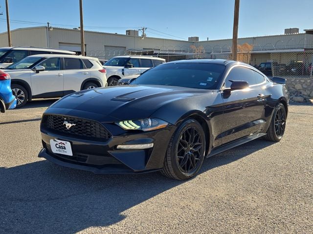 2022 Ford Mustang EcoBoost
