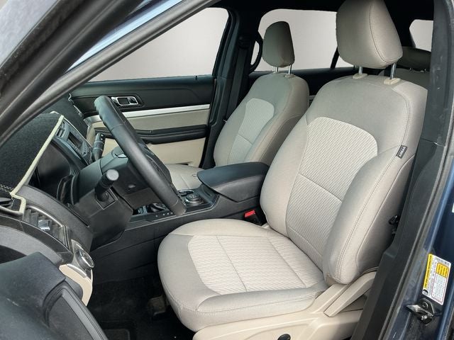 2019 Ford Explorer Base