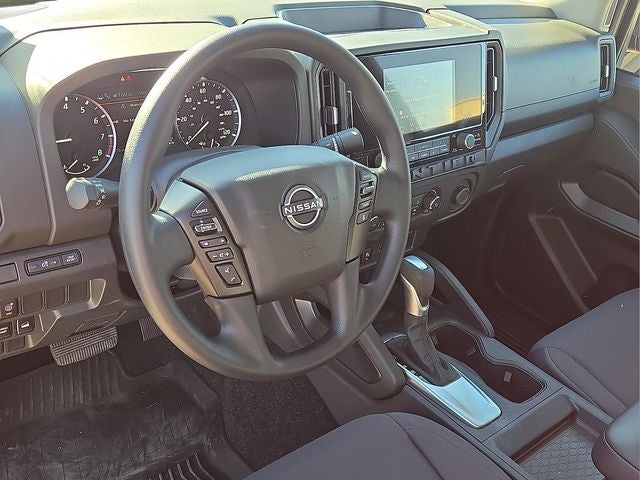 2025 Nissan Frontier S