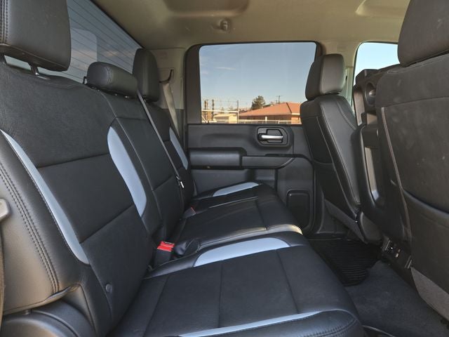 2025 Chevrolet Silverado 2500HD Custom