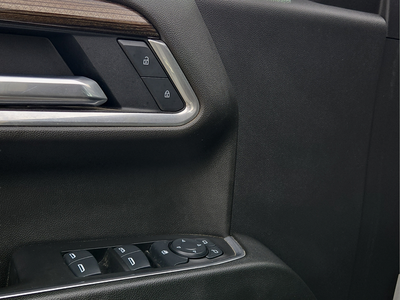 2025 Chevrolet Silverado 1500 LT LT1