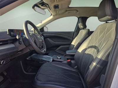 2022 Ford Mustang Mach-E California Route 1