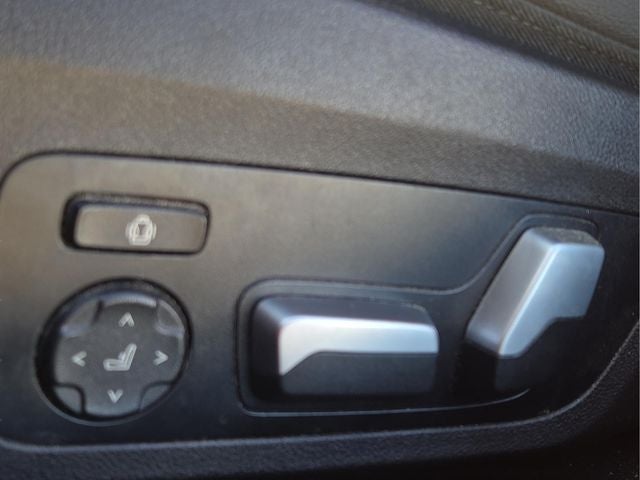 2021 BMW 3 Series 330i