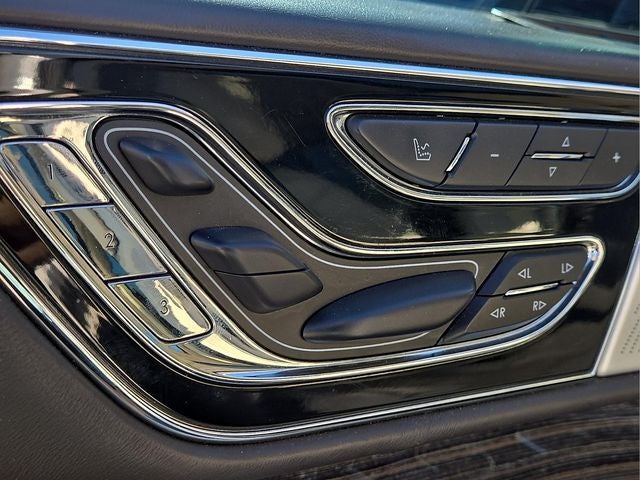 2019 Lincoln Navigator Black Label