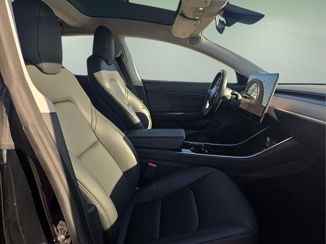 2018 Tesla Model 3 Mid Range