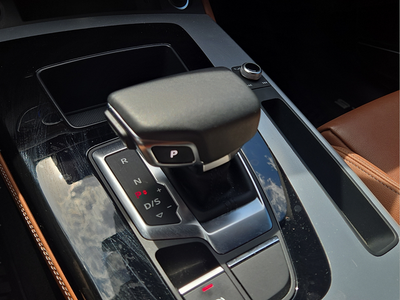 2024 Audi Q5 45 S line Premium quattro