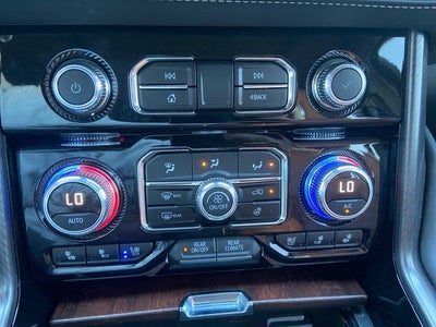 2024 GMC Yukon XL Denali Ultimate