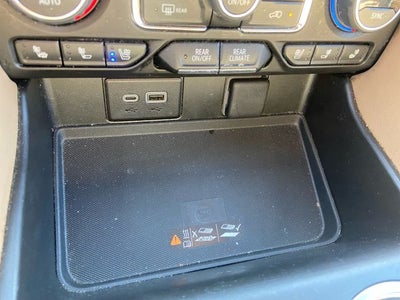 2024 Chevrolet Suburban Premier