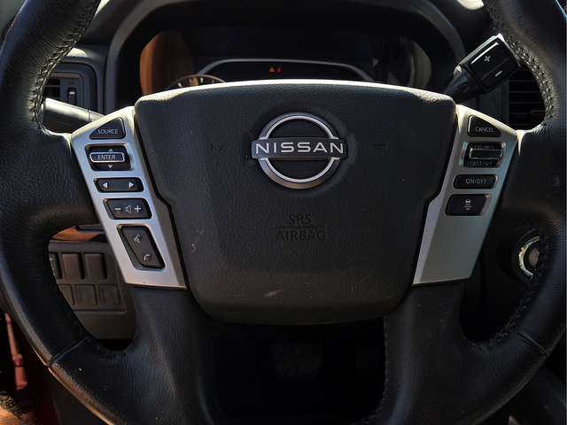 2024 Nissan Titan SV