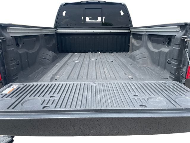 2024 Nissan Titan XD SV