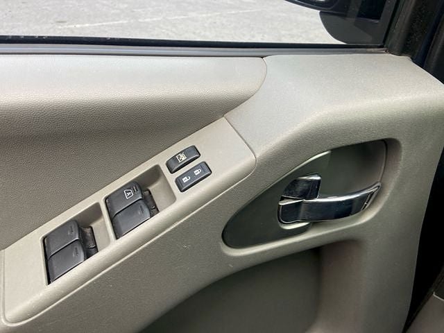 2021 Nissan Frontier Crew Cab SV