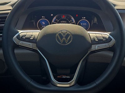 2024 Volkswagen Atlas 2.0T Peak Edition SEL