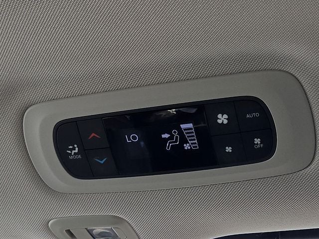 2018 Chrysler Pacifica Hybrid Limited