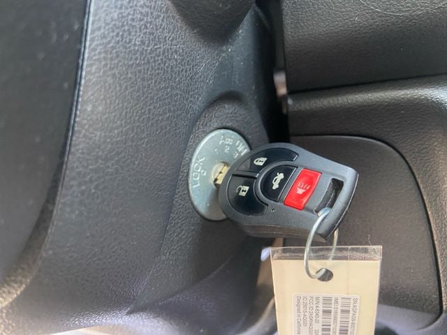 2019 Nissan Versa 1.6 SV Nissan Certified Select