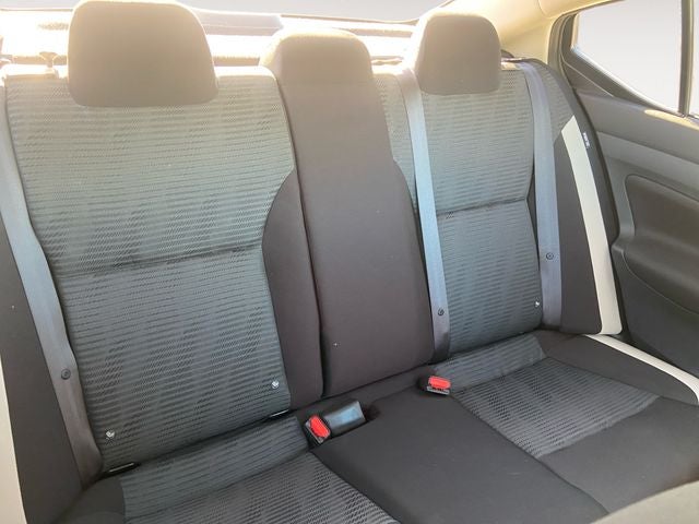 2022 Nissan Versa SV