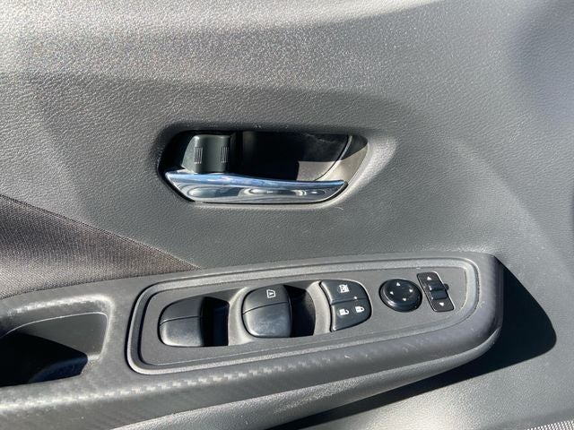 2022 Nissan Versa SV