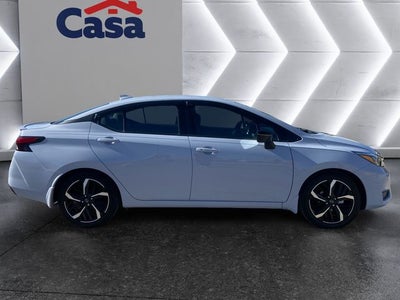 2024 Nissan Versa 1.6 SR