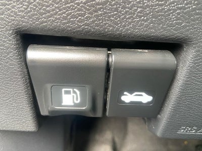 2024 Nissan Versa 1.6 SR