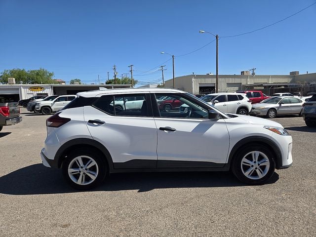 2021 Nissan Kicks S