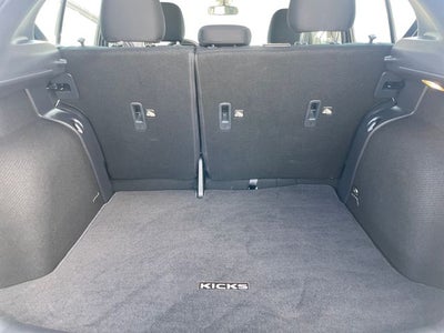 2025 Nissan Kicks Play S