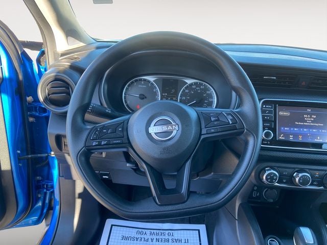 2025 Nissan Kicks Play S Nissan Certified