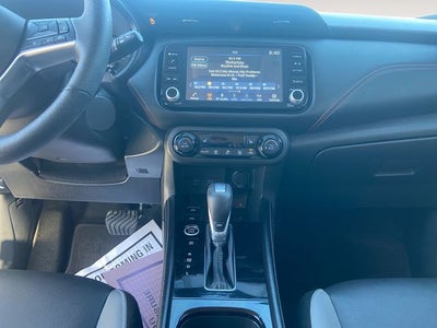 2024 Nissan Kicks SR