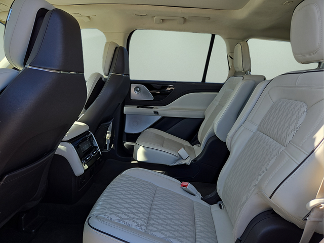 2021 Lincoln Aviator Black Label