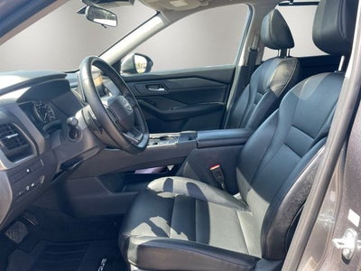 2025 Nissan Rogue SV Nissan Certified
