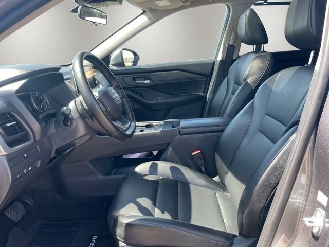 2025 Nissan Rogue SV Nissan Certified