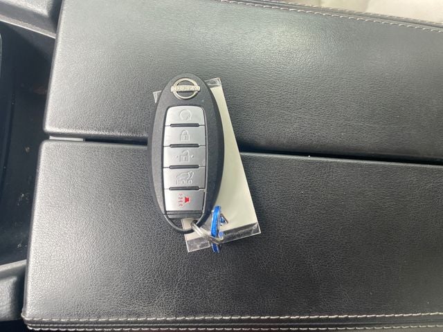 2022 Nissan Rogue SV Nissan Certified Select